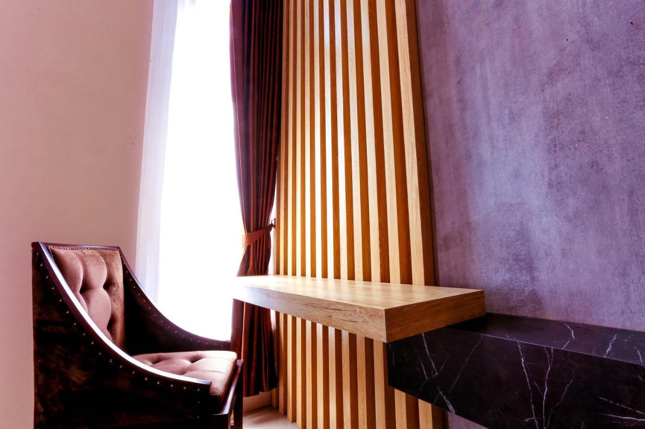 Giri Palma Hotel Malang Esterno foto