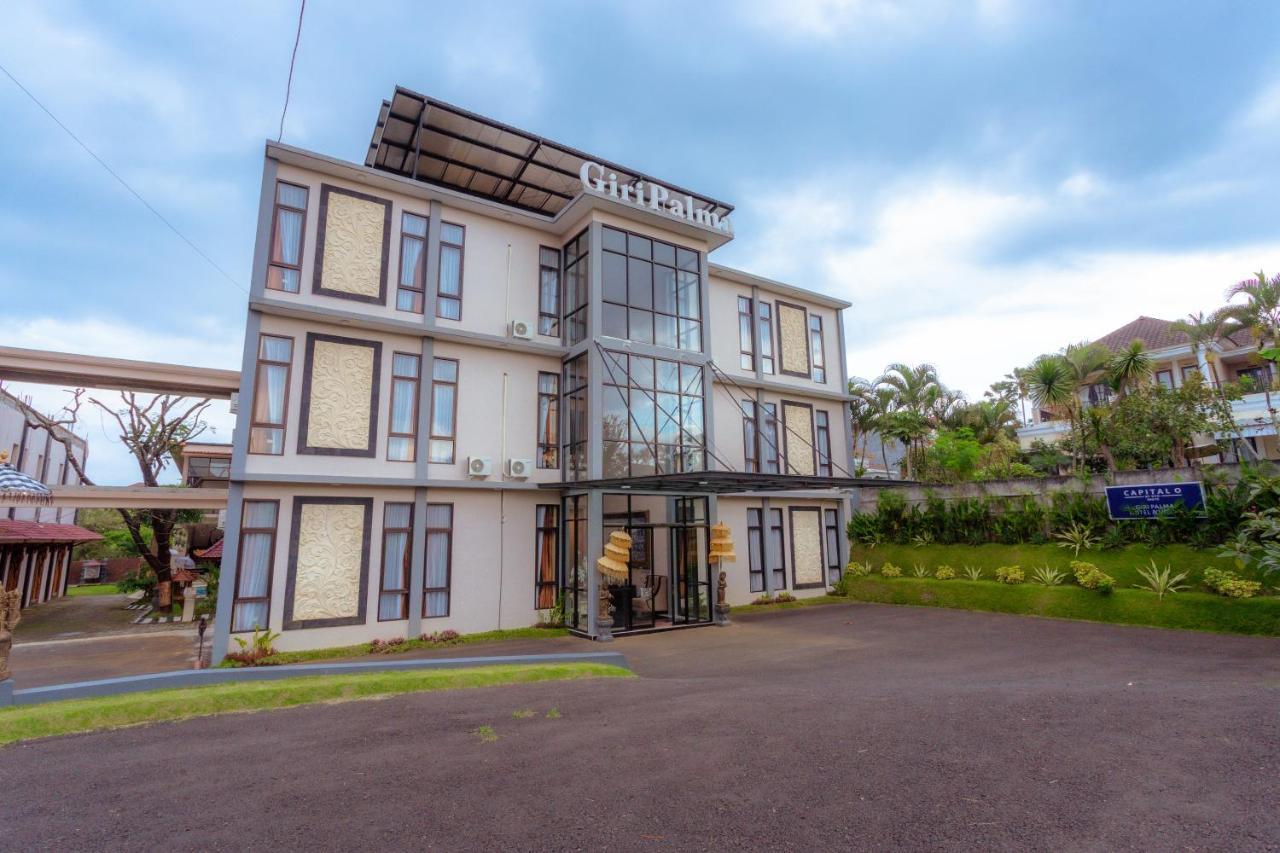 Giri Palma Hotel Malang Esterno foto