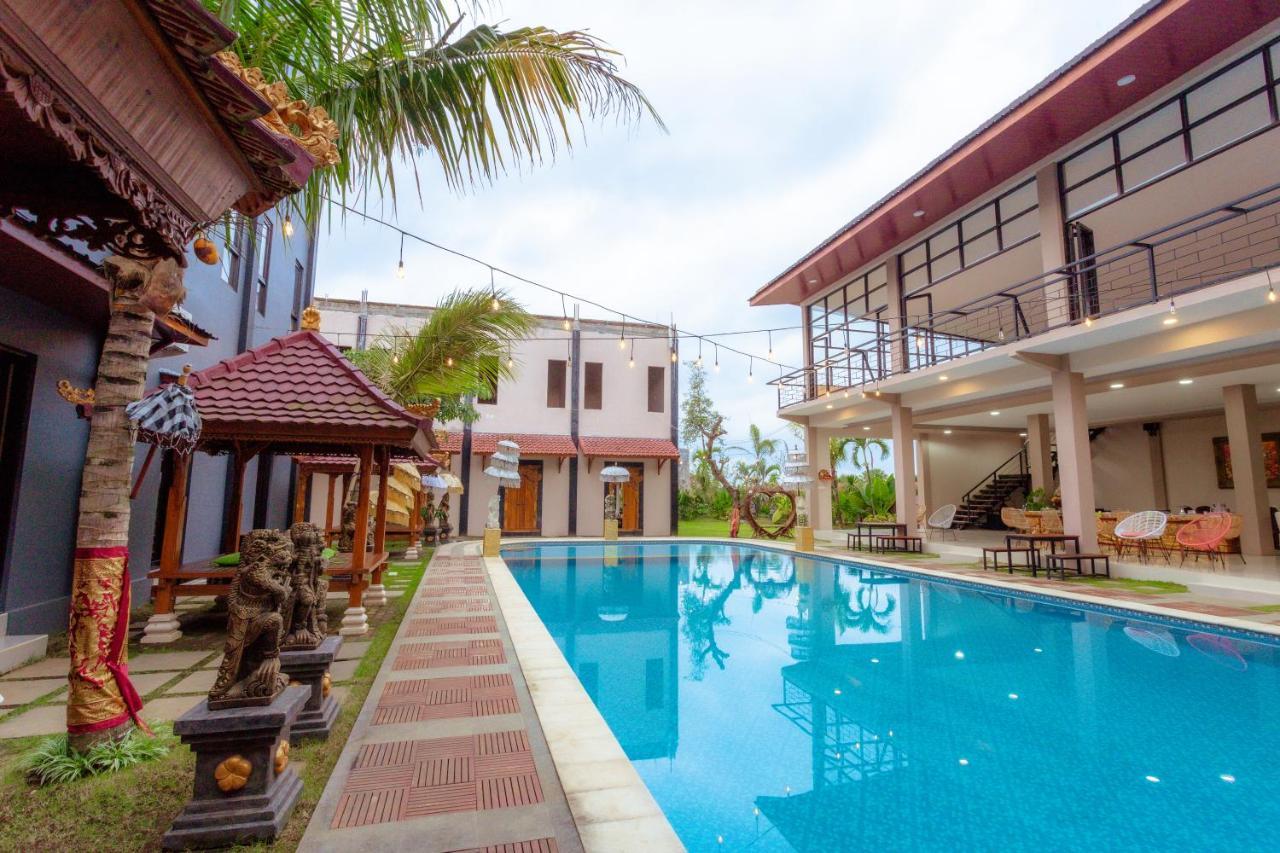 Giri Palma Hotel Malang Esterno foto